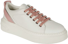 Load image into Gallery viewer, SALVATORE FERRAGAMO Senise Women&#39;s 726196 White Sneaker Size 7.5 C MSRP $605
