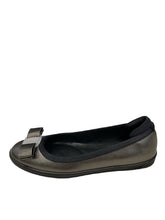 Load image into Gallery viewer, SALVATORE FERRAGAMO Savina Women&#39;s 726922 Antracite Ballet Flats Size 6.5 C MSRP $530
