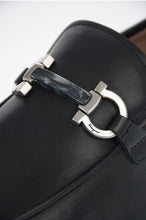 Load image into Gallery viewer, NEW SALVATORE FERRAGAMO Shepard Men&#39;s 726079 Black Shoe Size 7.5 EEE MSRP $750
