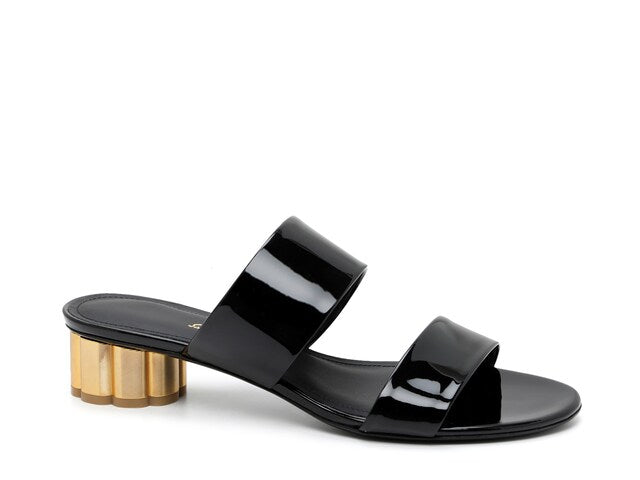 NEW SALVATORE FERRAGAMO Belluno Women's 0671048 Nero Patent Sandal Size 5 C $575