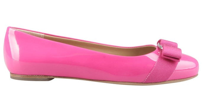 NEW SALVATORE FERRAGAMO Varina Women's 627560 Pink Flats Size 6 C MSRP $695