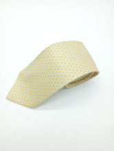 Load image into Gallery viewer, NEW SALVATORE FERRAGAMO Men&#39;s 722114 Yellow Tie MSRP $190
