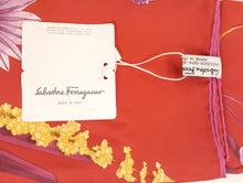 Load image into Gallery viewer, NEW SALVATORE FERRAGAMO Women&#39;s 615533 Print Silk Scarf MSRP $435

