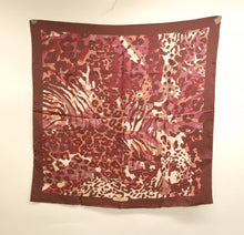 Load image into Gallery viewer, NEW SALVATORE FERRAGAMO Women&#39;s 617261 Print Silk Scarf MSRP $335
