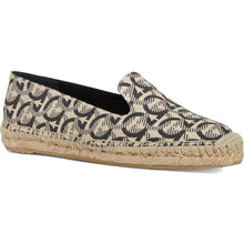 Load image into Gallery viewer, NEW SALVATORE FERRAGAMO Sue Women&#39;s 726419 Beige/Black Shoe Size 5.5 C MSRP $495
