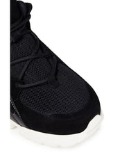 Load image into Gallery viewer, NEW SALVATORE FERRAGAMO Skylar Women&#39;s 728303 Black Sneaker Size 8 C MSRP $715
