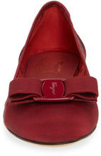 Load image into Gallery viewer, NEW SALVATORE FERRAGAMO Varina Dots Women&#39;s 724119 Red Flats Size 6 D MSRP $725
